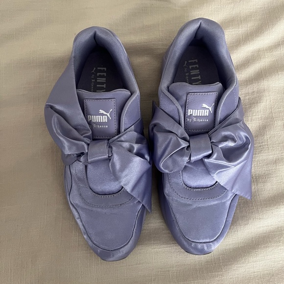 Fenty x Puma Lilac Bow shoes - Picture 6 of 7